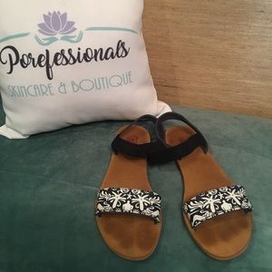 Vans Sea Life Print Leather Sandals Navy & White